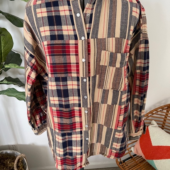 TopShop Plaid Jacket / Shacket - Picture 2 of 12